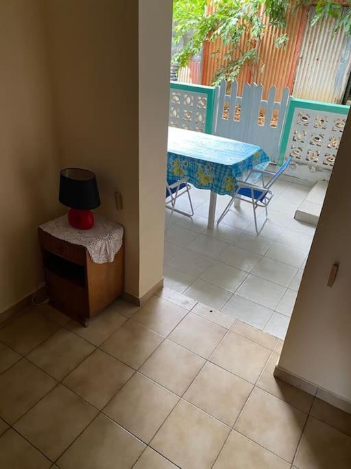 Maison En Bord De Mer A Trois Rivieres. Екстер'єр фото