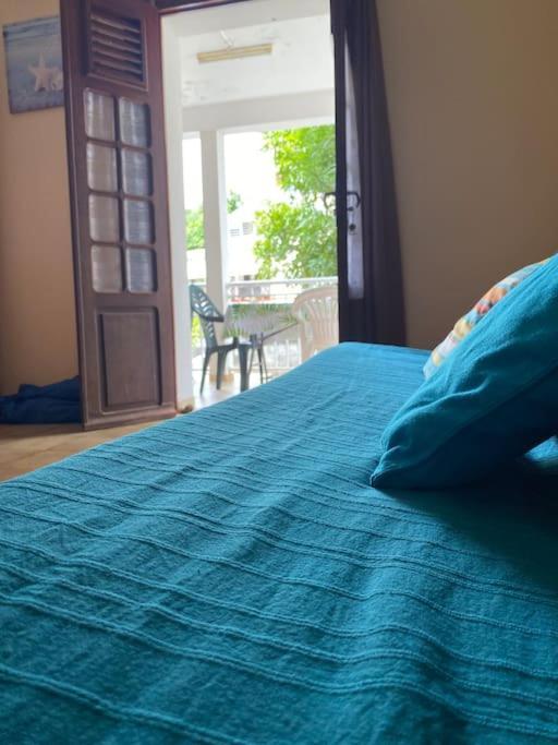Maison En Bord De Mer A Trois Rivieres. Екстер'єр фото
